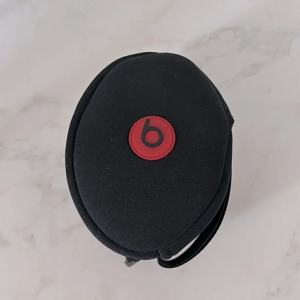 Beats By Dr Dre Headphone Carrying Case EUC